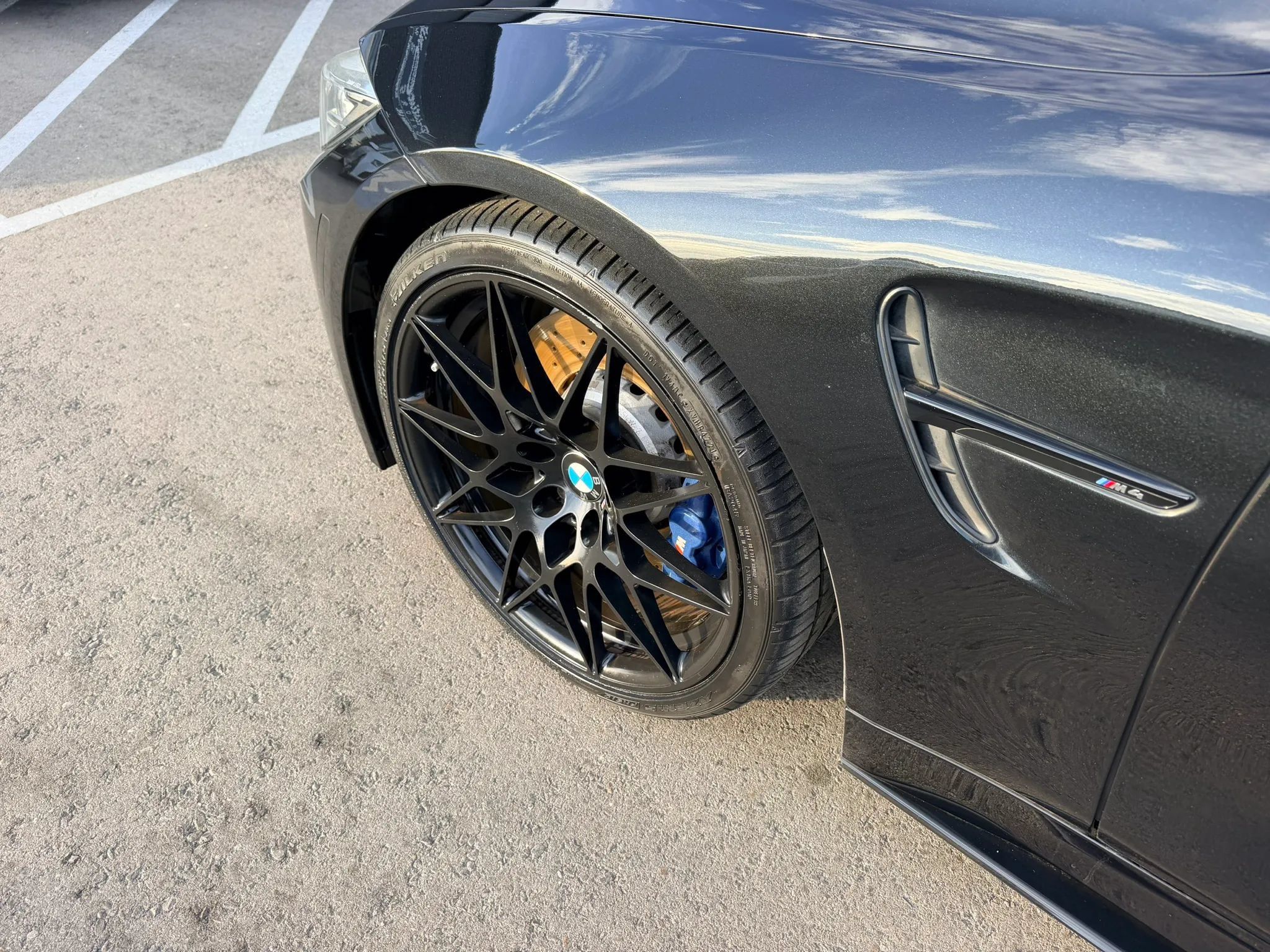 Used 2018 BMW M4 Coupe RWD image 9