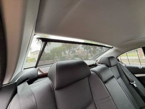Used 2006 BMW 750i RWD image 52