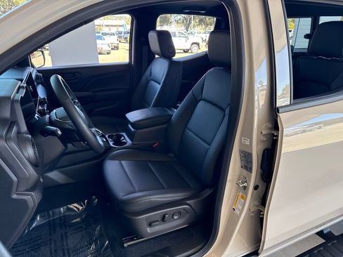 Used 2026 Chevrolet Colorado Trail Boss AWD/4WD image 9