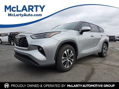 Used 2022 Toyota Highlander XLE