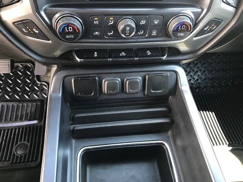 Used 2017 Chevrolet Silverado 1500 LT w/ All Star Edition AWD/4WD image 16