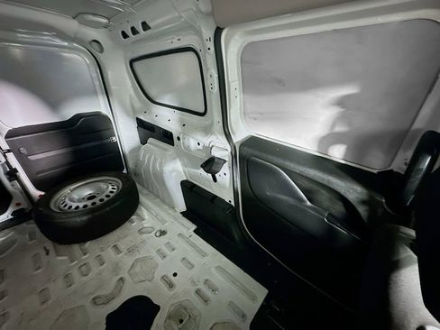 Used 2022 RAM ProMaster City Tradesman image 14