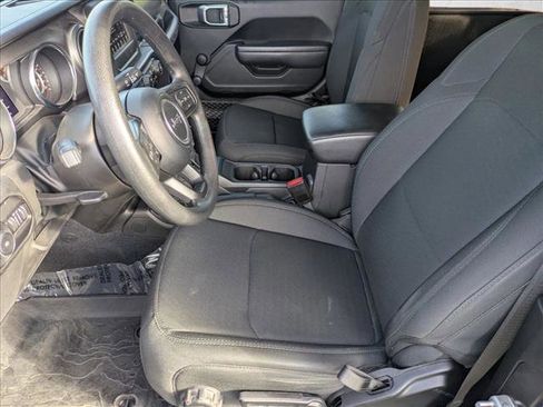 Used 2022 Jeep Wrangler Sport image 14