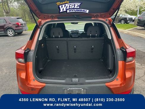 Used 2023 Chevrolet TrailBlazer LT w/ Convenience Package AWD/4WD image 21