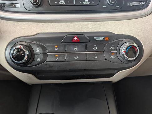 Used 2016 Kia Sorento LX FWD image 40
