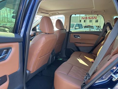 New 2026 Nissan Rogue Platinum w/ Platinum Premium Package image 15