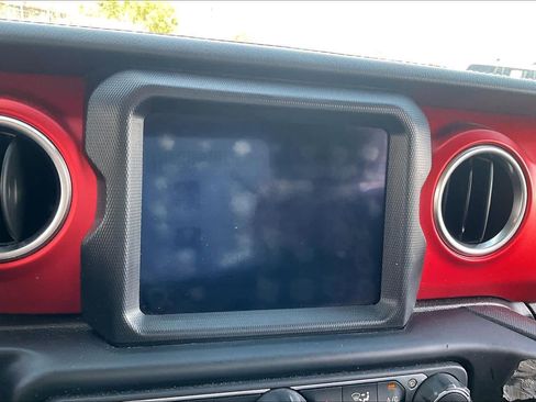 Used 2021 Jeep Wrangler Unlimited Rubicon image 31