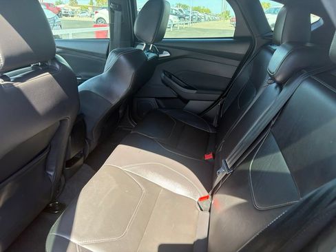 Used 2017 Ford Focus ST FWD image 5