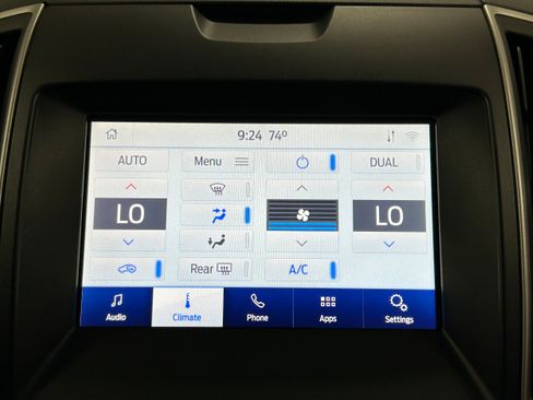 Used 2020 Ford Edge SEL w/ Convenience Package AWD/4WD image 6