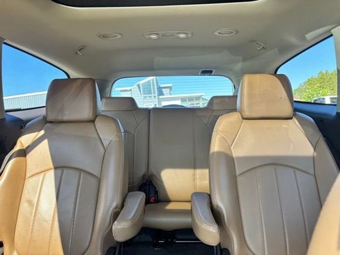 Used 2017 Buick Enclave Premium w/ Experience Buick Package AWD/4WD image 12