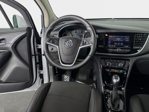 Certified 2021 Buick Encore Preferred w/ Safety Package FWD image 21
