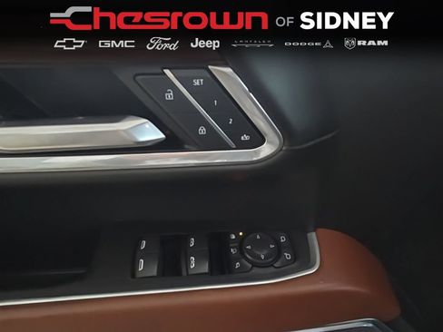 Used 2025 GMC Sierra 2500 Denali Ultimate AWD/4WD image 27