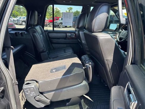 Used 2017 Lincoln Navigator L Reserve AWD/4WD image 22