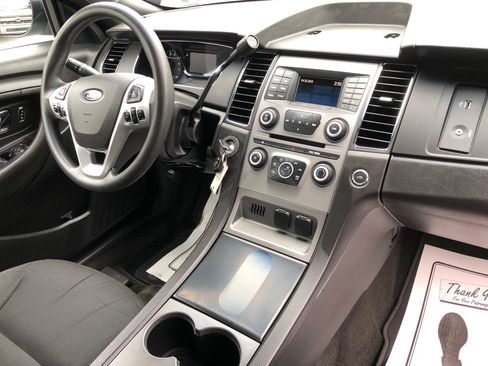 Used 2018 Ford Taurus Police Interceptor FWD image 24