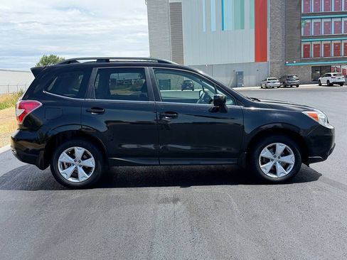 Used 2016 Subaru Forester 2.5i Limited AWD/4WD image 14