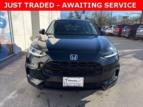 Used 2026 Honda HR-V EX-L image 2