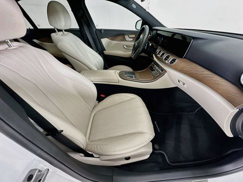 Used 2022 Mercedes-Benz E 350 Sedan image 31
