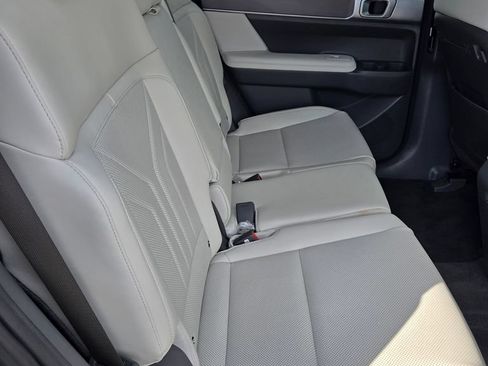 Used 2025 Hyundai Santa Fe SEL FWD image 64