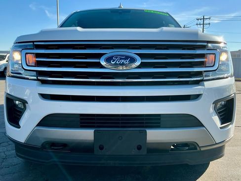 Used 2021 Ford Expedition Max XLT image 9