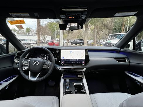 Used 2025 Lexus RX 350 image 36