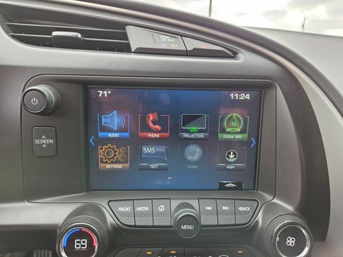 Used 2017 Chevrolet Corvette Stingray Coupe w/ 1LT image 16