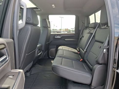 New 2026 GMC Sierra 2500 Denali w/ Denali Reserve Package AWD/4WD image 6
