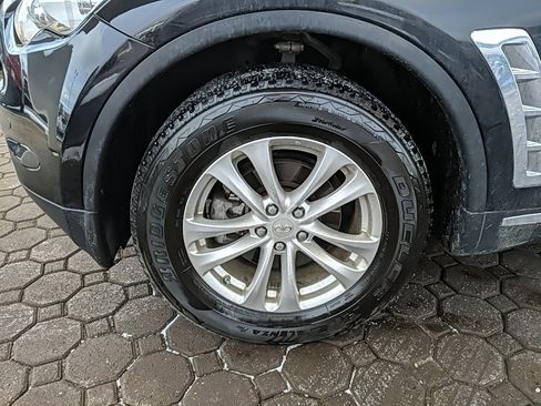 Used 2014 INFINITI QX70 AWD w/ Premium Package image 9