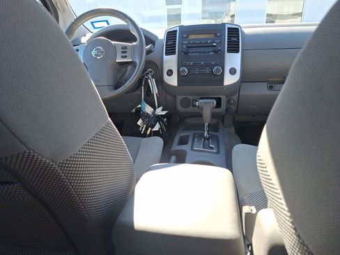 Used 2012 Nissan Frontier SV w/ SV Premium Utility Pkg image 31