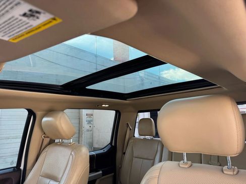 Used 2018 Ford F150 Lariat w/ Equipment Group 502A Luxury image 25