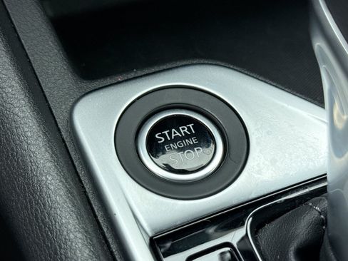 Used 2022 Nissan Sentra SV w/ Trunk Package FWD image 19