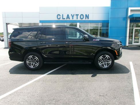 Certified 2025 Chevrolet Tahoe Z71 AWD/4WD image 2