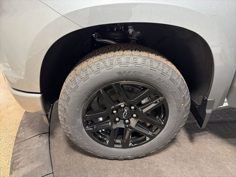New 2026 Chevrolet Silverado 1500 RST w/ Dark Appearance Package image 36