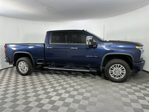 Used 2021 Chevrolet Silverado 2500 High Country w/ Z71 Off-Road Package image 9