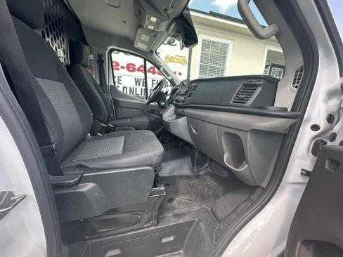 Used 2025 Ford Transit 250 Low Roof w/ Exterior Upgrade Package RWD image 24