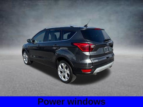 Used 2019 Ford Escape Titanium AWD/4WD image 9