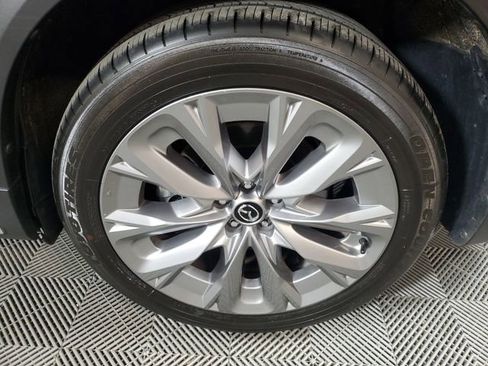 Certified 2025 MAZDA CX-90 3.3 Turbo w/ Premium Plus Pkg image 11