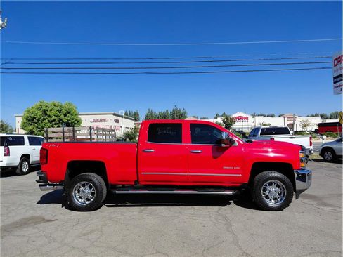 Used 2019 Chevrolet Silverado 2500 LTZ w/ Duramax Plus Package image 5