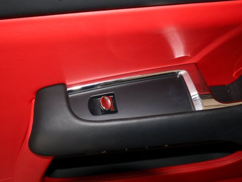 Used 2018 Rolls-Royce Wraith RWD image 54