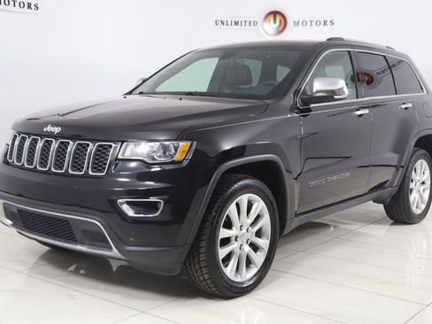 Used 2017 Jeep Grand Cherokee Limited AWD/4WD image 5