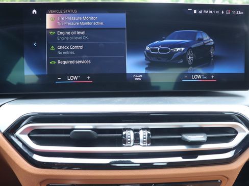 Used 2023 BMW 330i Sedan w/ Driving Assistance Package RWD image 33
