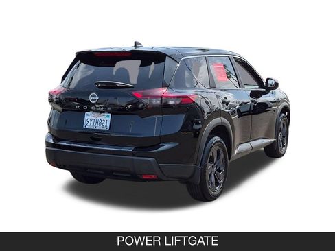 Used 2026 Nissan Rogue SV FWD image 9