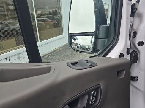 Used 2024 Ford Transit 250 Low Roof w/ Exterior Upgrade Package image 10