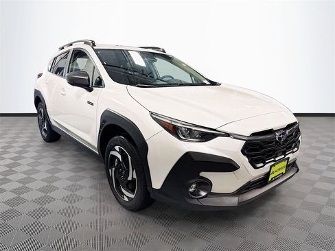 New 2026 Subaru Crosstrek 2.5i Limited image 3