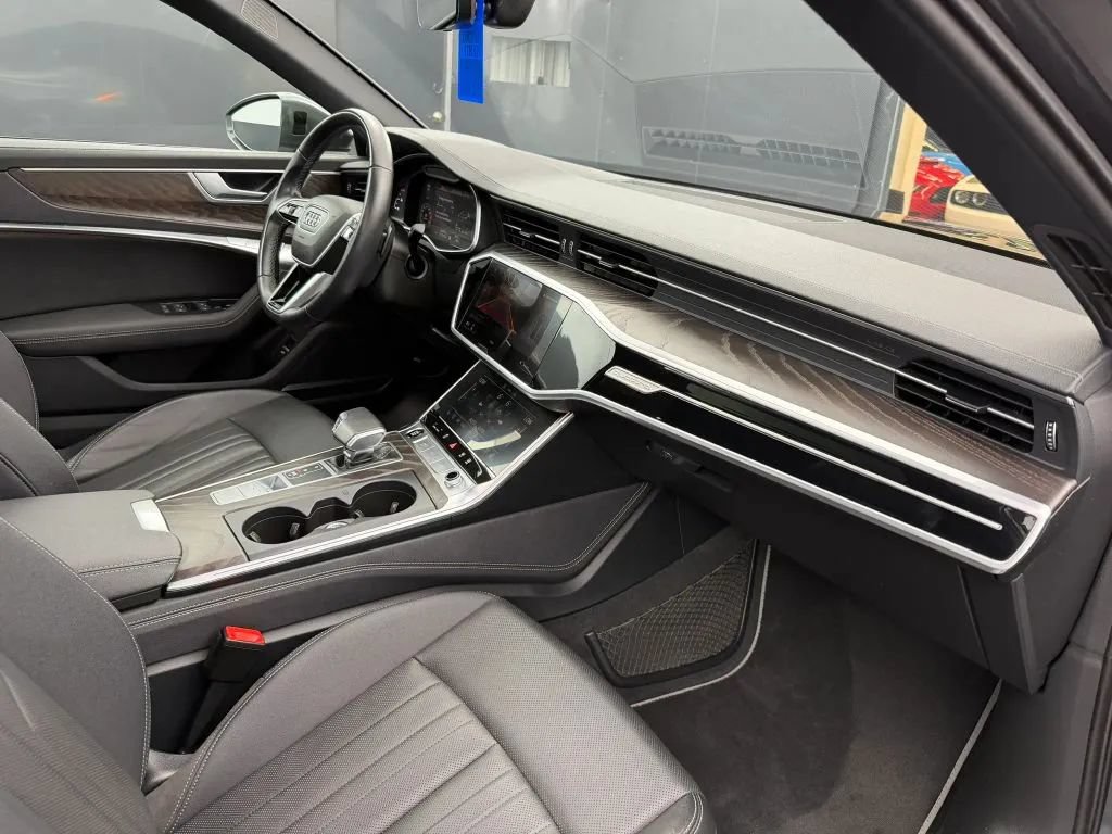 Used 2021 Audi A6 Premium Plus w/ Premium Plus Package AWD/4WD image 37