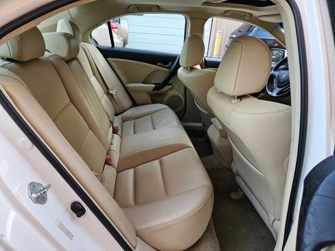 Used 2010 Acura TSX Sedan image 18