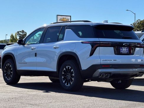 New 2026 Chevrolet Traverse Z71 w/ Enhanced Driving Package image 7