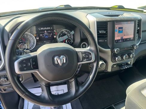 Used 2022 RAM 1500 Big Horn AWD/4WD image 12