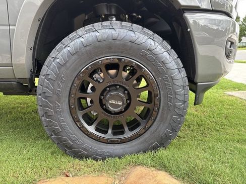 New 2026 RAM 2500 Limited AWD/4WD image 14