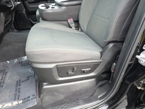 Used 2024 RAM 2500 Big Horn w/ Night Edition image 16