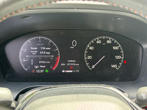 Used 2024 Honda HR-V Sport image 18